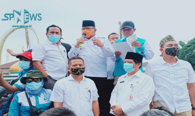 PLT BUPATI KABUPATEN SERANG TANGGAPI AKSI UNJUK RASA BURUH