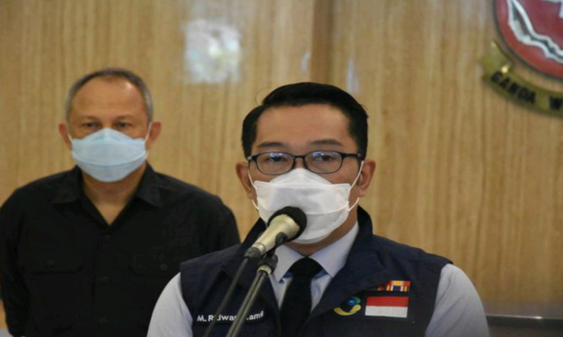 GUBERNUR JAWA BARAT PATUH PADA SE MENAKER TENTANG KENAIKAN UPAH