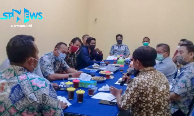 SIDANG DEWAN PENGUPAHAN KABUPATEN PEKALONGAN BERAKHIR TANPA KESEPAKATAN