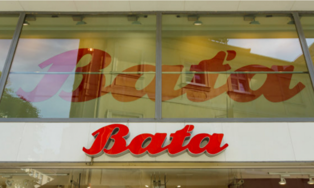 SEPATU BATA DIGUGAT PAILIT