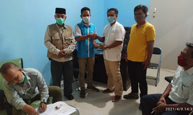 AKHIRNYA PESANGON M AKHYAR DIBAYARKAN
