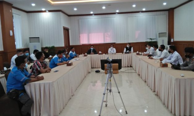 PEKERJA PT PLN NTB DIDUGA TIDAK DAPAT THR SESUAI KETENTUAN