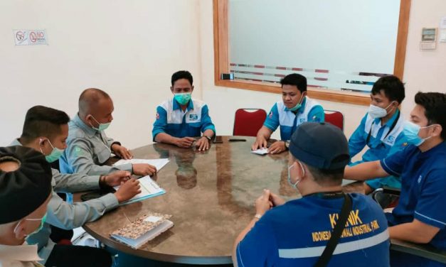 MENUNTUT PELAYANAN KESEHATAN YANG PRIMA DI PT IMIP