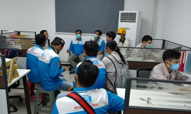 POLEMIK IZIN ISTIRAHAT SAKIT DAN JAM KERJA AKBAR SANDI SEDA