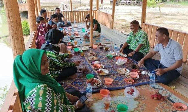 MENINGKATKAN PENGETAHUAN PENGURUS SERIKAT PEKERJA TINGKAT BASIS DI SUBULUSSALAM