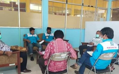GARA – GARA REM BLONG DAN MENABRAK, PEKERJA PT WNII HARUS MEMBAYAR GANTI RUGI