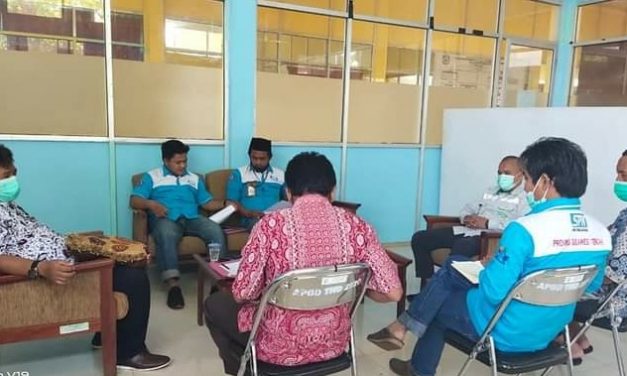 GARA – GARA REM BLONG DAN MENABRAK, PEKERJA PT WNII HARUS MEMBAYAR GANTI RUGI
