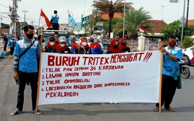 BURUH SPN KOTA/KABUPATEN PEKALONGAN GRUDUK PT TRITEX PEKALONGAN