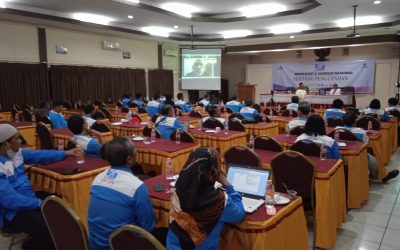 POLEMIK KENAIKAN UPAH MINIMUM 2022