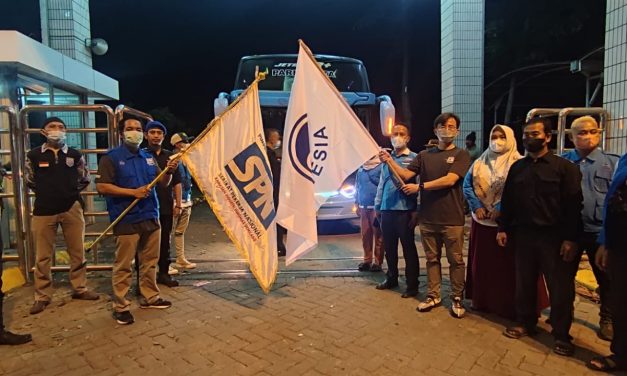PELEPASAN ANTAR JEMPUT KARYAWAN (AJK) KAWASAN INDUSTRI NIKOMAS GEMILANG