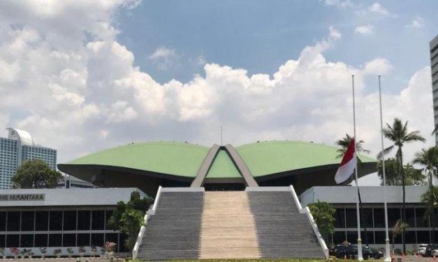 DPR TUNDA PENGESAHAN RUU PPP