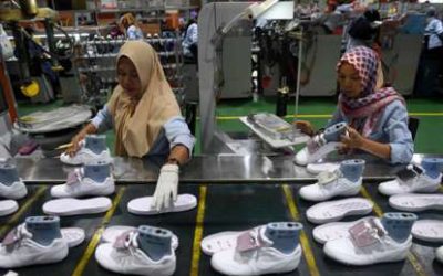 MANAGEMENT PT VICTORY CHINGLUH JAWAB RUMOR PHK 297 PEKERJANYA