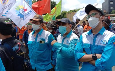 BURUH AKAN DEMO DI KEMNAKER, TUNTUT UPAH NAIK 13 PERSEN