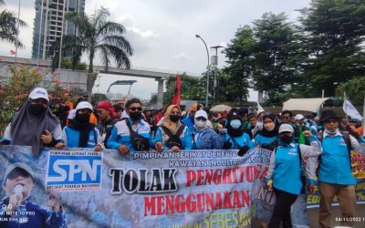 BURUH TUNTUT KENAIKAN UPAH 2023 SEBESAR 13 PERSEN