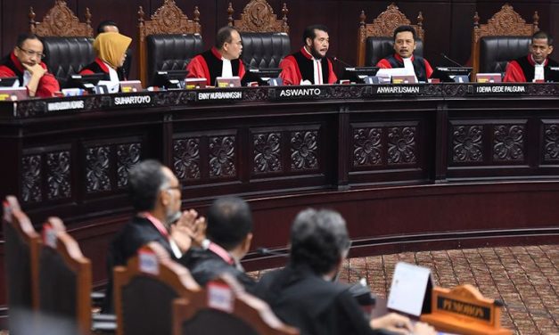 DPR SEBUT UJI PERPPU CIPTA KERJA KEHILANGAN OBJEK KARENA SUDAH JADI UU