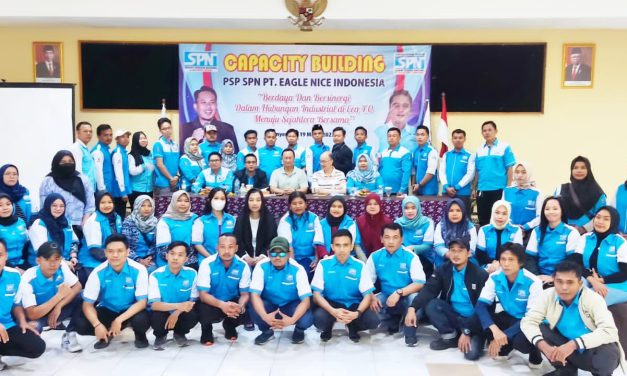 MEMBENTUK KARAKTER PEMIMPIN YANG BIJAKSANA DAN MEMILIKI KEMAMPUAN PROBLEM SOLVING YANG BAIK