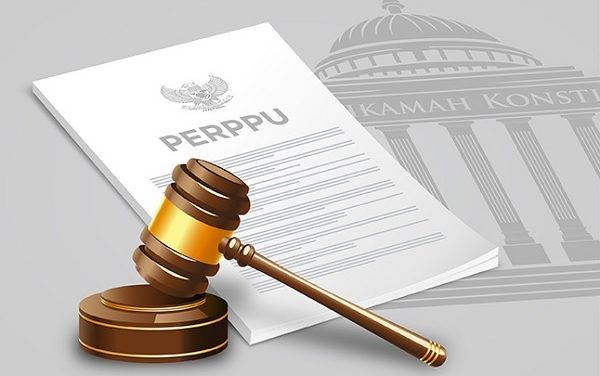 PERPPU TELAH DITETAPKAN JADI UU, MK TOLAK PERMINTAAN JR