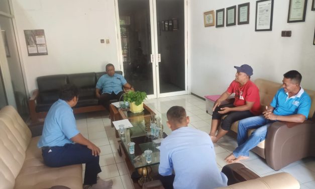 TIDAK MASUK KERJA SEHARI, M IBNU MASUD DIPECAT HRD PT PANAMTEX TANPA SYARAT