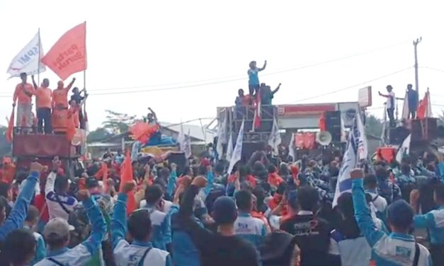TOLAK OMNIBUSLAW BURUH BANTEN KEMBALI GERUDUK KP3B