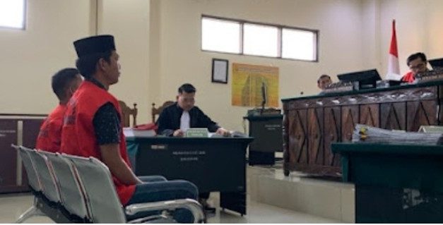 TANPA BUKTI YANG KUAT, JPU TUNTUT PIMPINAN SERIKAT PEKERJA YANG PERJUANGKAN HAK DENGAN 4 TAHUN PENJARA