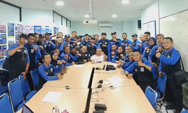 Persiapan Megah May Day 2025: Presiden Prabowo Subianto Hadir di Tengah Ratusan Ribu Buruh