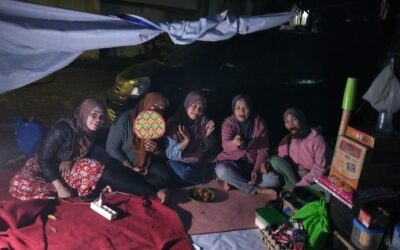Buruh PT Ocean Champ Seafood Bermalam di Kantor Disnakertrans Sulsel, Tuntut Hak yang Belum Dibayar