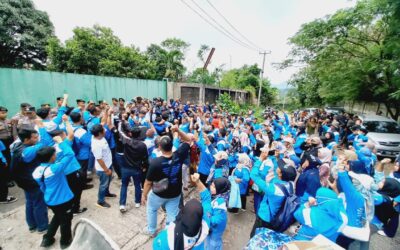 Aksi Demonstrasi SPN Jawa Barat Dukung 73 Buruh PT. Sinarup Jaya Utama di Bogor