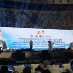 Kapolri Jenderal Listyo Sigit Terima Penghargaan Dunia dari ITUC, Disambut Meriah Ribuan Buruh