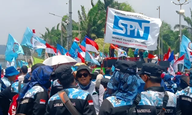 Buruh Gelar Aksi di DPR RI, Desak Pengesahan RUU Ketenagakerjaan dan Penghapusan Outsourcing