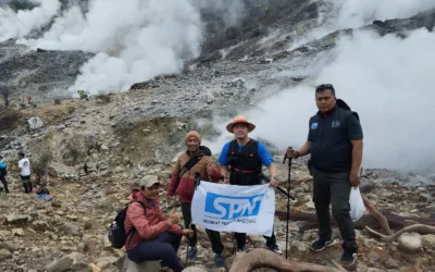 RS BSH Gelar Trekking Kawah Ratu Bersama PSP SPN PT Coats Rejo Indonesia, Rayakan Hari Kesehatan Nasional ke-61 Kota Bogor