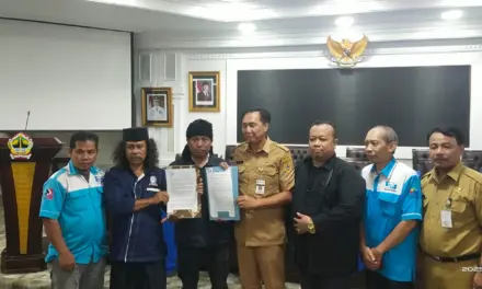 Buruh SPN Jateng Long March: Tuntut Upah Layak 2026, Gubernur Tak Hadir