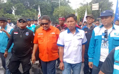 Buruh SPN Kepung Jakarta Tuntut Revisi UMSK Jawa Barat