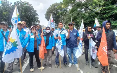 SPN Serbu Istana Negara, Tuntut Revisi UMP DKI Jakarta 2026