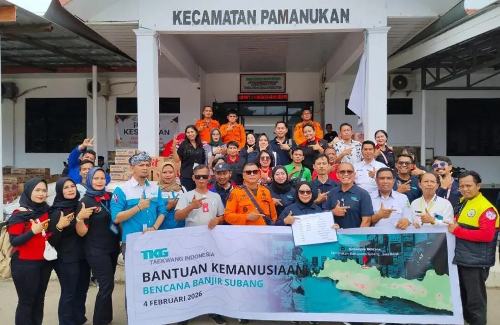 SPN dan PT TKG Taekwang Salurkan Bantuan Rp110 Juta untuk Korban Banjir Pamanukan