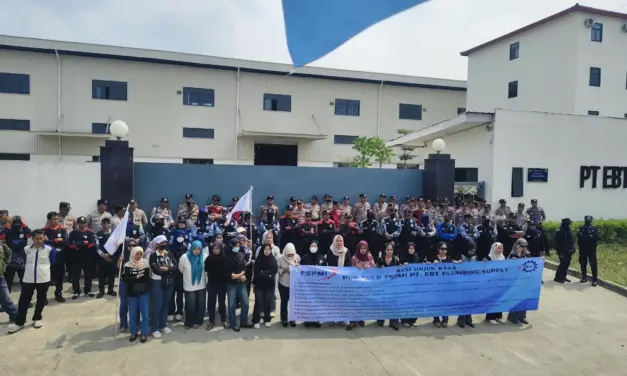 DPC SPN Kabupaten Serang Gelar Aksi Solidaritas di PT EBT Plumbing Supply