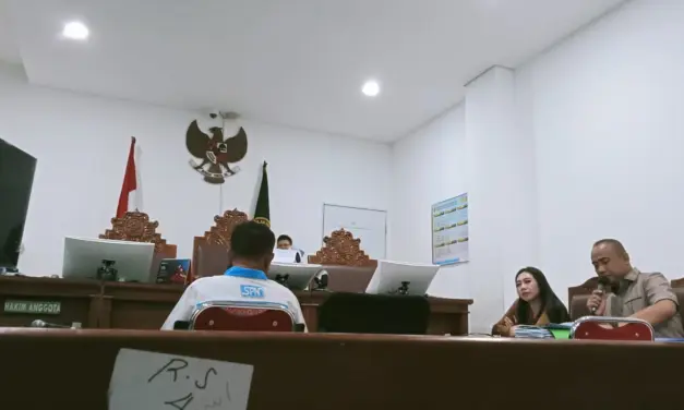 Kesaksian Andre Berurai Air Mata Perjuangkan Hak 422 Pekerja PT Master